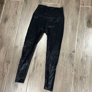 Beyond yoga shimmer leggings- medium